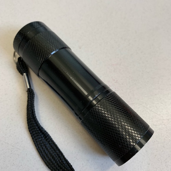 Other - Mini flashlight-like new!